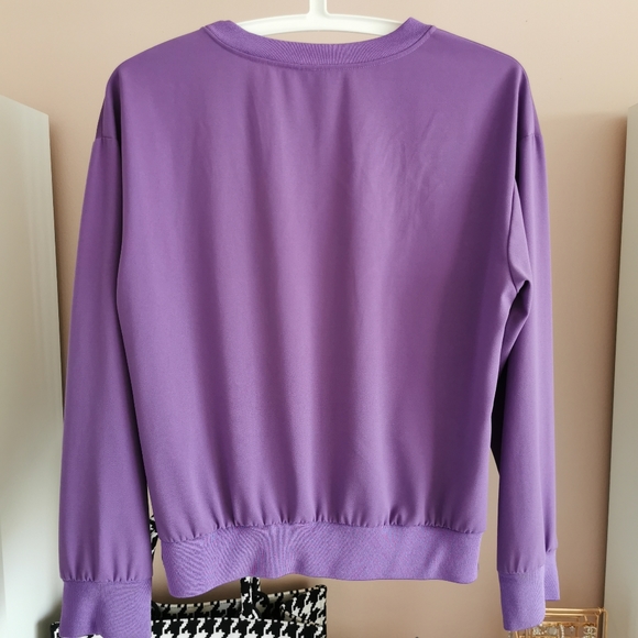 ❌SOLD❌ Moschino Sweatshirt - Picture 7 of 7